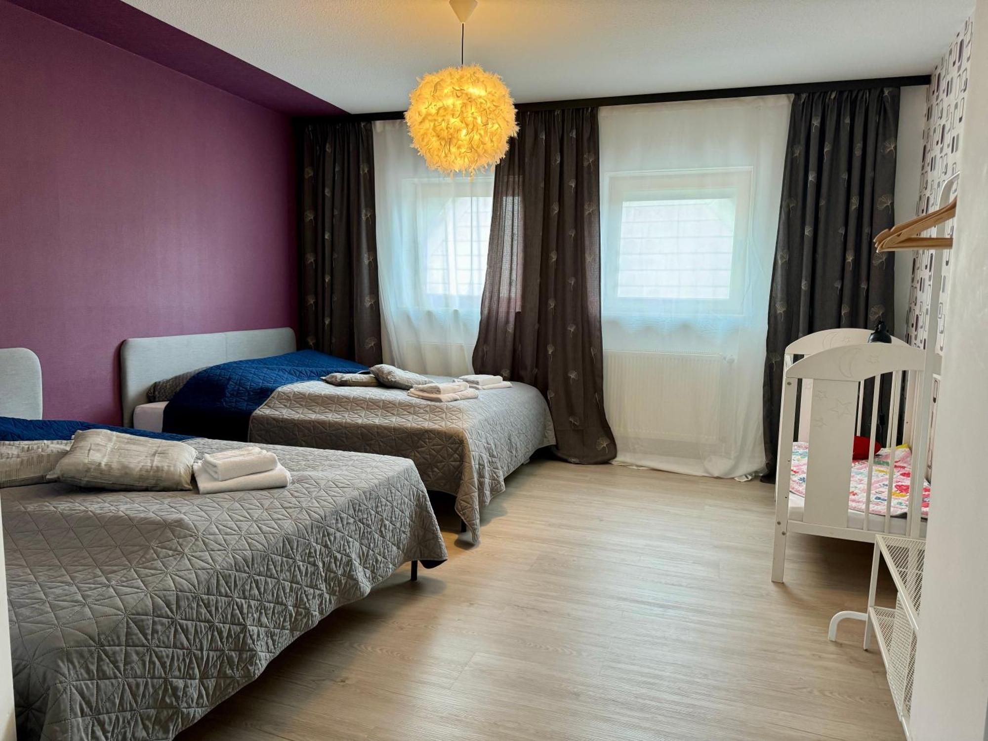 Bookeinfach Bad Ems - Private - Sauna Jacuzzi Whirlpool Swimmingpool Alahna Sup Beachvolleyball Billiards Ping Pong Cinema Theater Music Disco Ball Bbq Und Parkplaetze Экстерьер фото