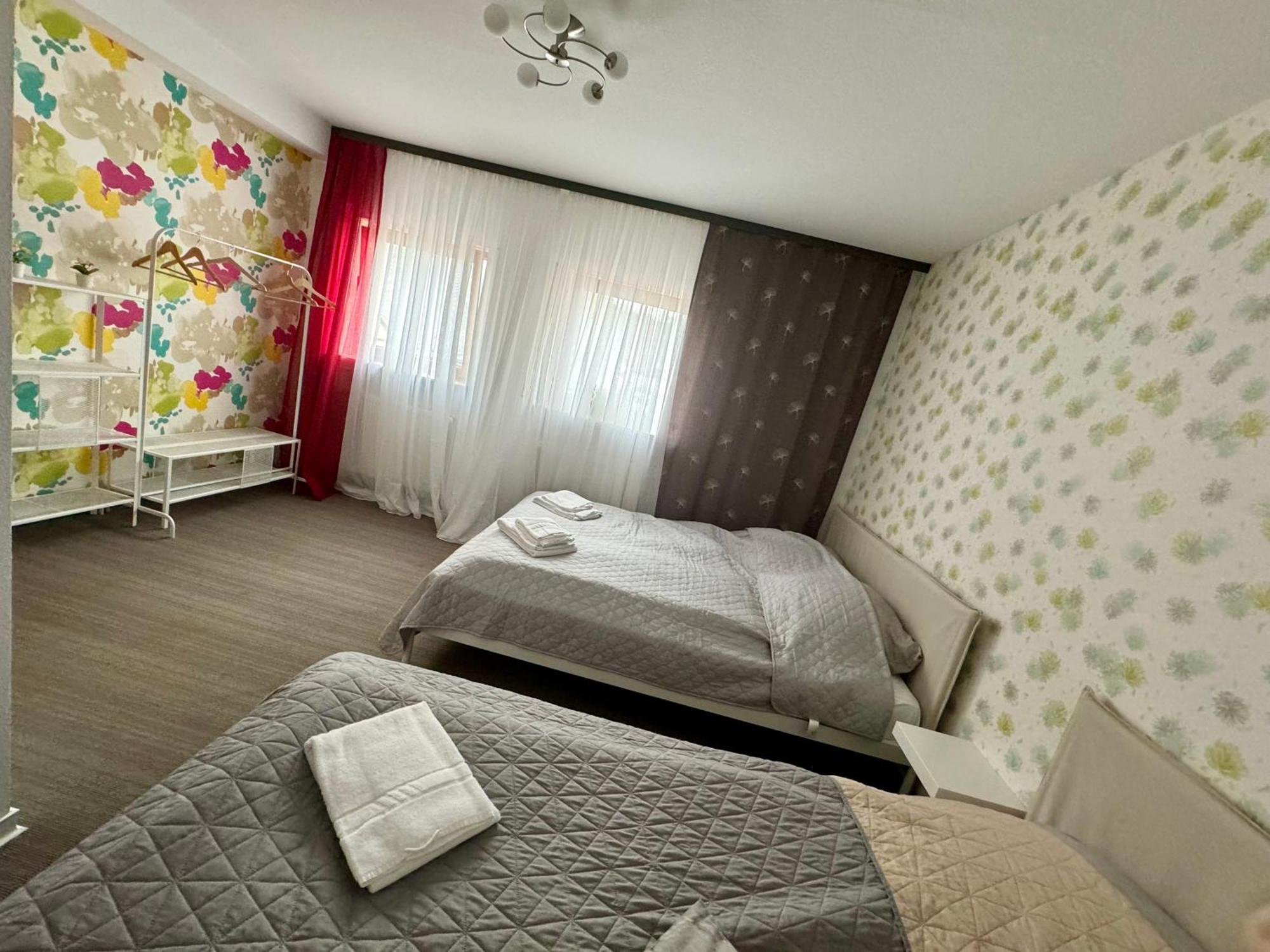 Bookeinfach Bad Ems - Private - Sauna Jacuzzi Whirlpool Swimmingpool Alahna Sup Beachvolleyball Billiards Ping Pong Cinema Theater Music Disco Ball Bbq Und Parkplaetze Экстерьер фото
